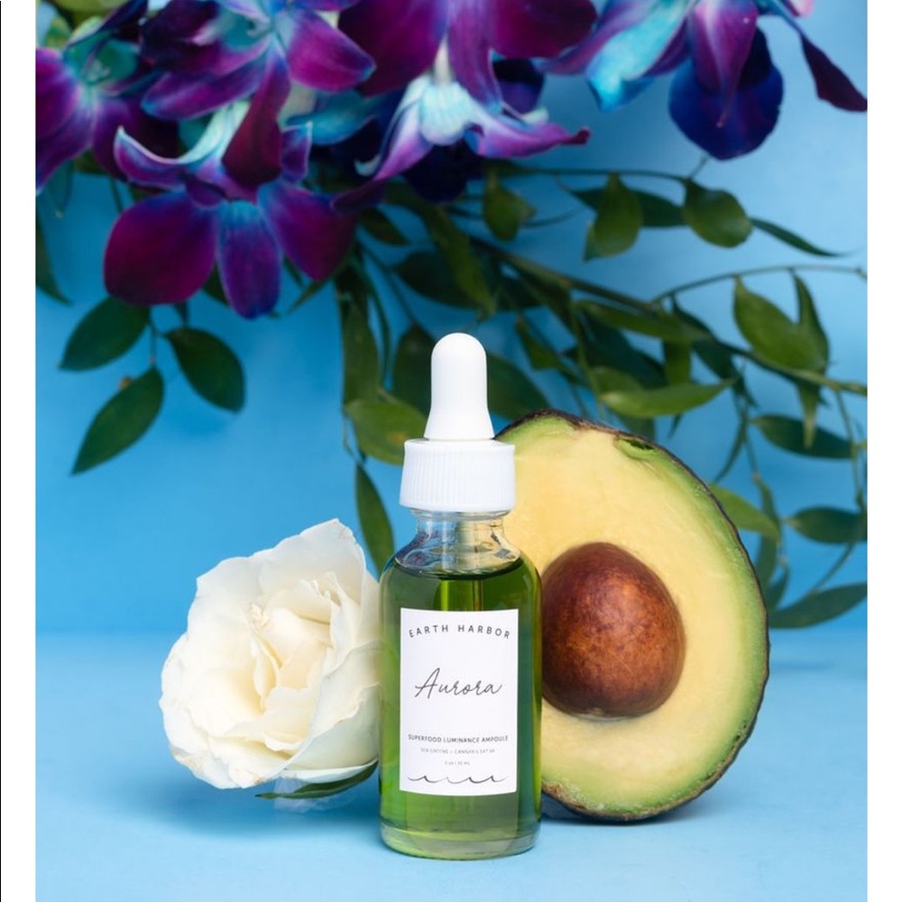 Earth Harbor Aurora Superfood Luminance Ampoule